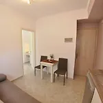 Мини-отель Angels Pool And 2*