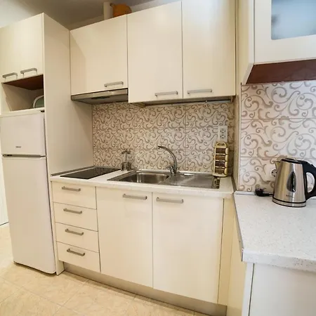 Angels Pool And Мини-отель