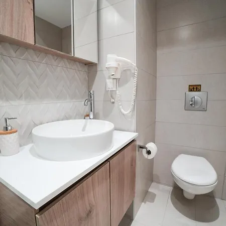 Мини-отель Angels Pool And 2*