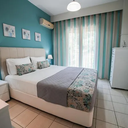 여관 Angels Pool And