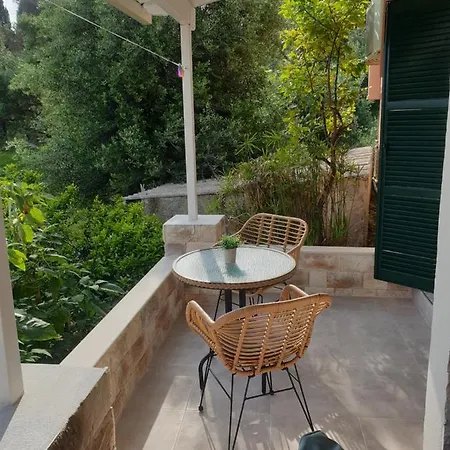 Angels Pool And Locanda