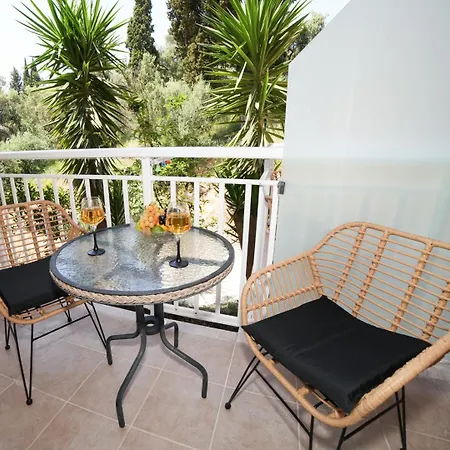 Мини-отель Angels Pool And 2*