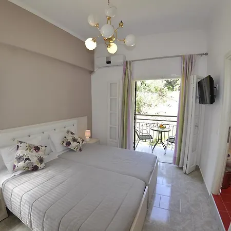 Мини-отель Angels Pool And 2*