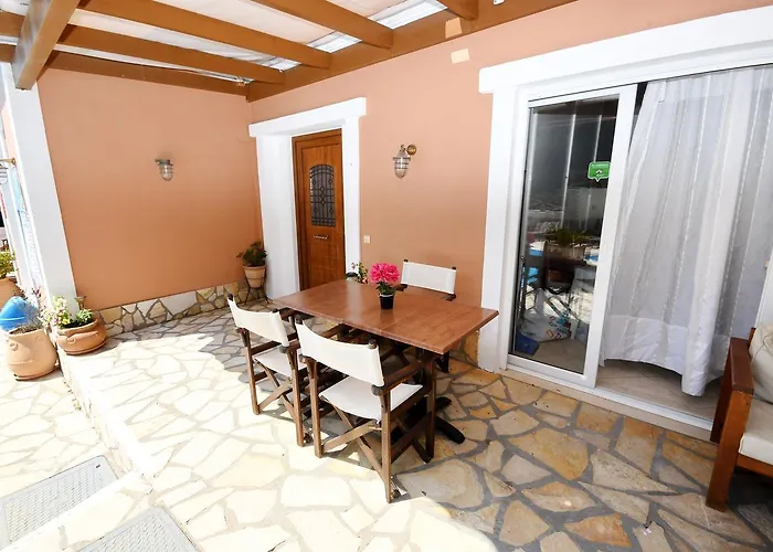 Angels Pool And 2* Палеокастрица